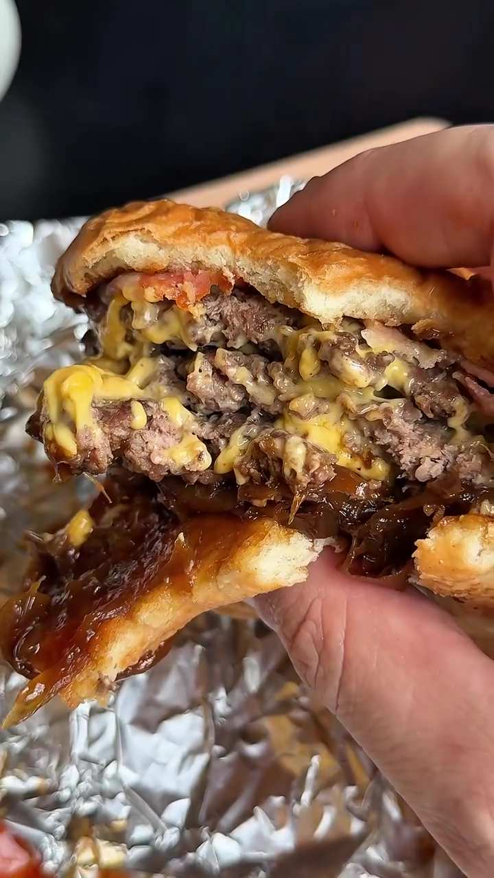 Smokehouse burger